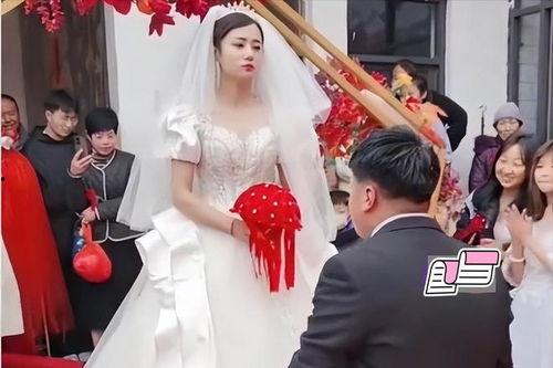 新娘婚礼吃瓜,吃瓜群众围观揭秘幕后故事